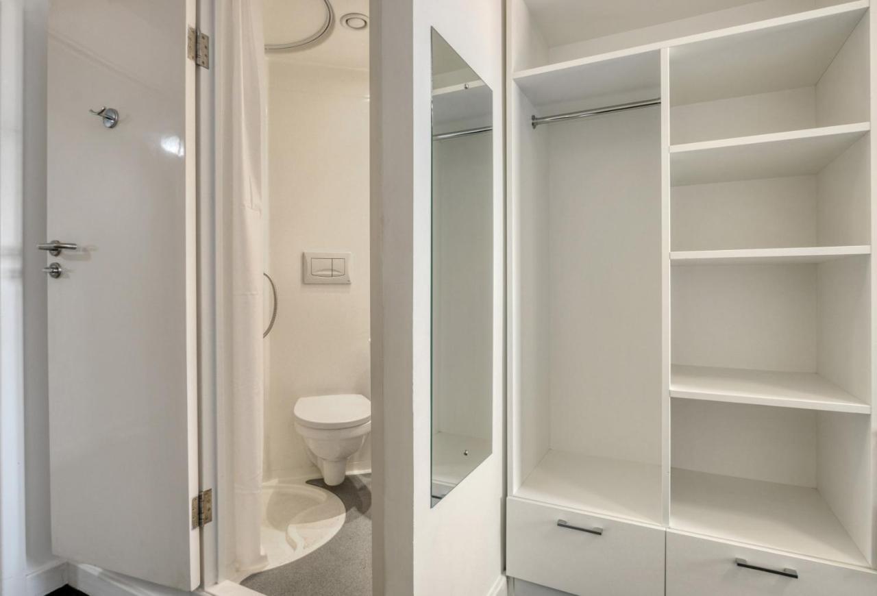 Bright & Central Room In Luton, Sleeps 2 Luton  Exteriör bild